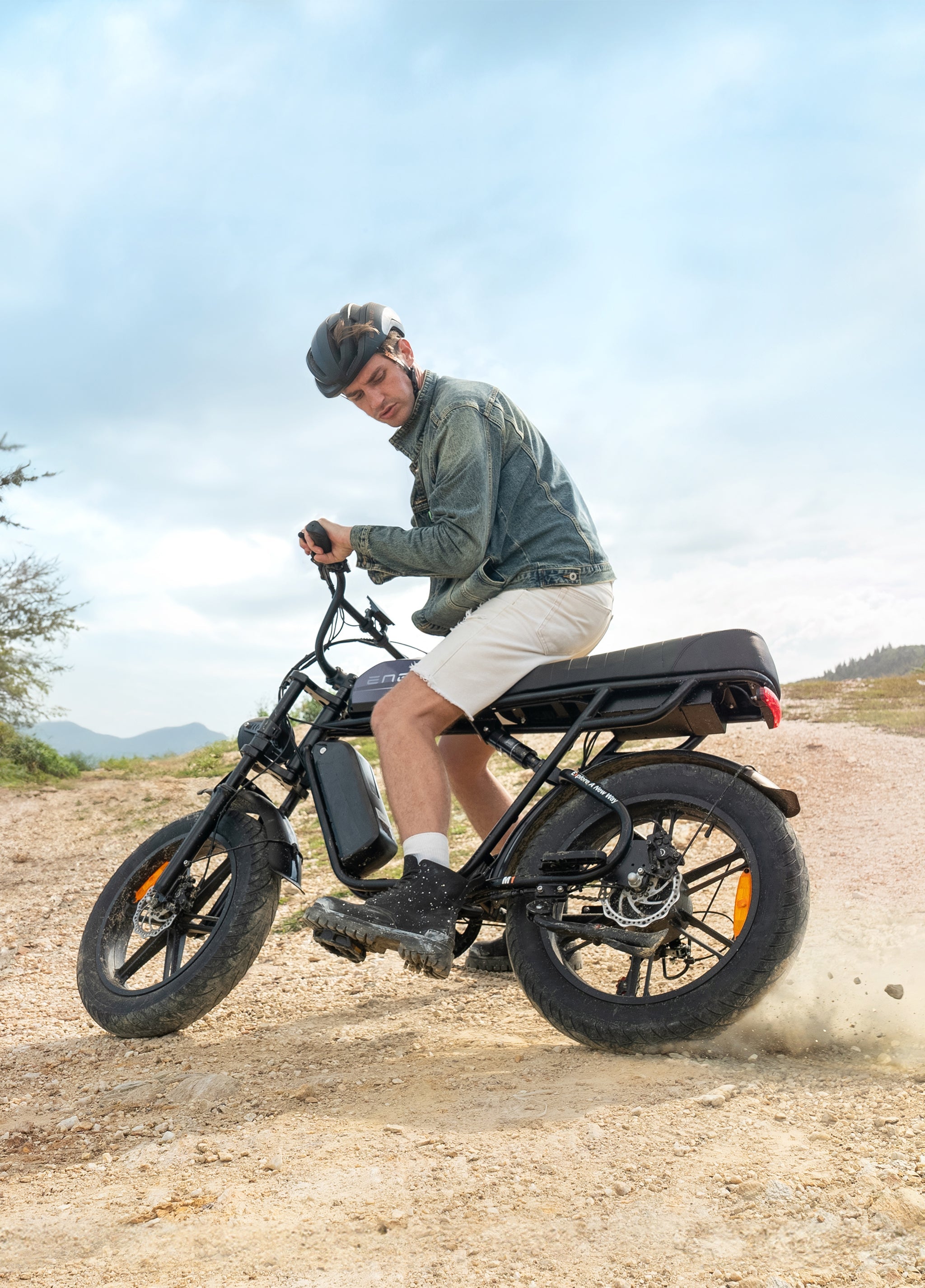 ENGWE M1 Electric Bike – 250W, Dual Battery, 170 km Range, Fat Tires